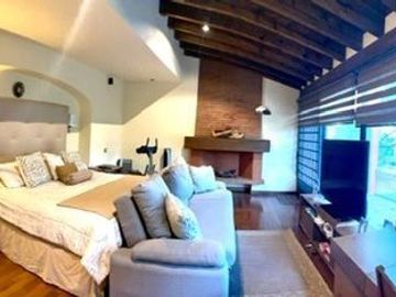 Exclusiva Residencia en Venta - Bugambilias, 2da Sección