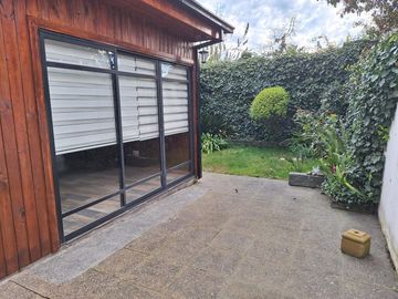 Vendo casa central en Condominio cerrado