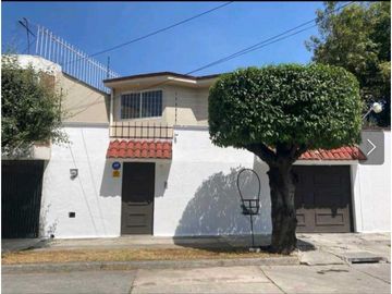 Venta casa en Jardines de San Mateo, Naucaplan de Juárez