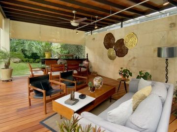 Casa en Real Las Quintas Cuernavaca, cerca del Parque Chapultepec