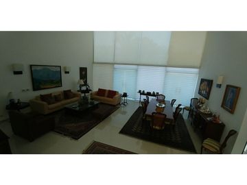 ALQUILER Y VENTA CASA EN COSTA ESMERALDA COSTA SUR CON PISCINA