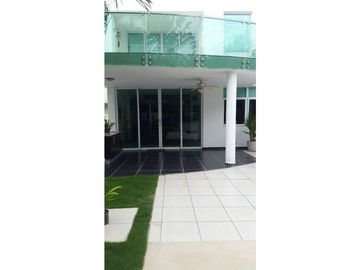ALQUILER Y VENTA CASA EN COSTA ESMERALDA COSTA SUR CON PISCINA