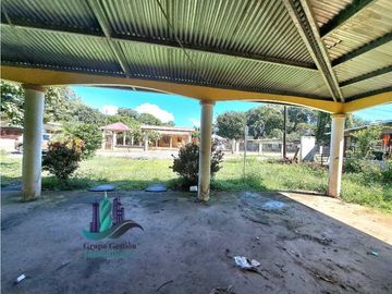 VENDO CASA DE SEGUNDA EN DAVID