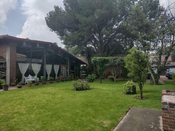 CASA CON USO DE SUELO MIXTO