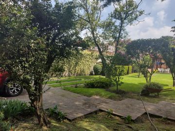 CASA CON USO DE SUELO MIXTO