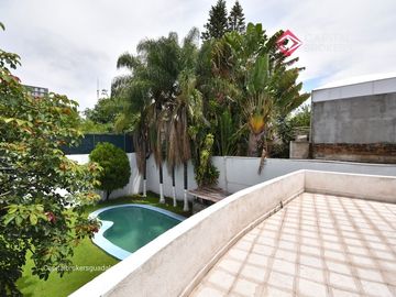 Casa de Lujo en Venta en Colonia  Ideal para Desarrollar Torre de Departamentos