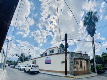 VENTA DE CASA ZONA OBISPADO
