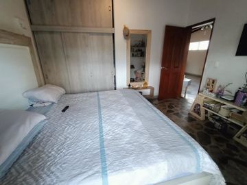 CASA EN VENTA LAURELES