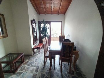 CASA EN VENTA LAURELES