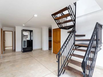 Venta De Duplex En Medellin, La Floresta