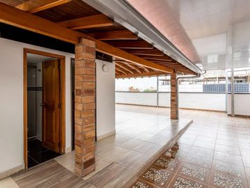 Venta De Duplex En Medellin, La Floresta