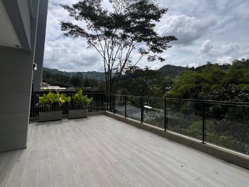 🏙️ Apartamento de lujo para estrenar — Sajonia