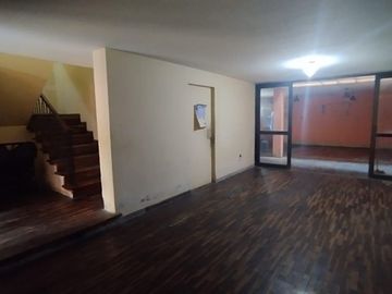 En venta Departamento en en 1er y 2do piso cerca a parque - San Miguel