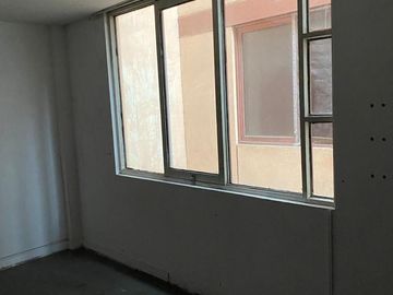 En venta Departamento en en 1er y 2do piso cerca a parque - San Miguel