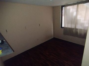 En venta Departamento en en 1er y 2do piso cerca a parque - San Miguel