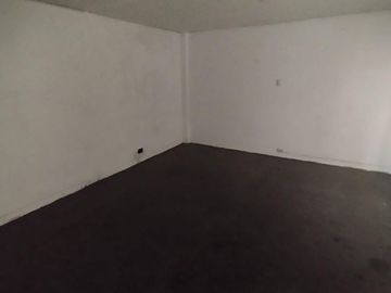 En venta Departamento en en 1er y 2do piso cerca a parque - San Miguel