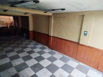 En Venta Amplio Local Comercial de 3 Pisos en San Martin de Porres