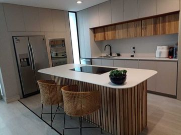 CASA EN VENTA UBICADA EN EL RETIRO VIA DON DIEGO LA FE