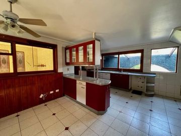 NICANOR PLAZA, HELSBY, EXCLUSIVO CONDOMINIO 4 CASAS