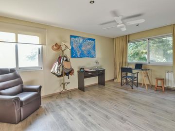 Venta casa 3 dormitorios Kentucky Funes