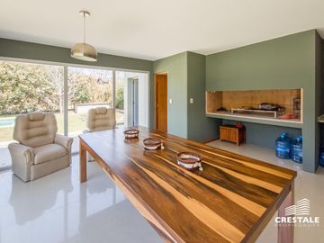 Venta casa 3 dormitorios Kentucky Funes