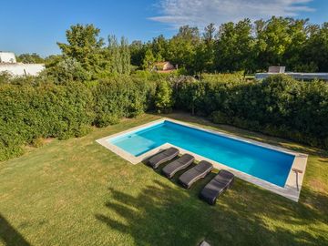 Venta casa 3 dormitorios Kentucky Funes
