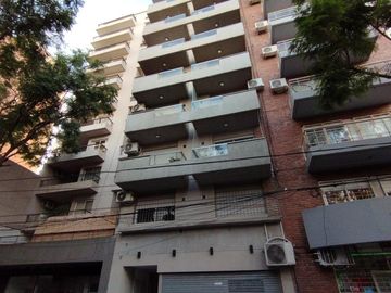 Venta Departamento Monoambiente Categoria Balcon.  Martin