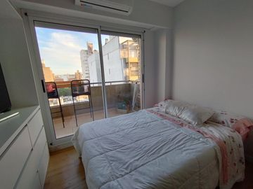 Venta Departamento Monoambiente Categoria Balcon.  Martin