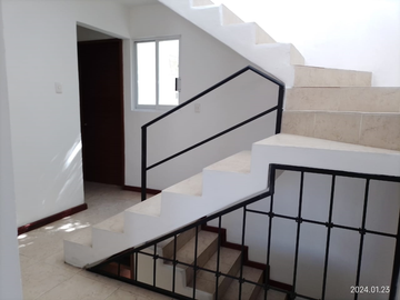 VENDO GRAN CASA EN COLONIA MANUEL SABINO CRESPO