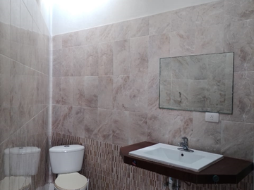VENDO GRAN CASA EN COLONIA MANUEL SABINO CRESPO