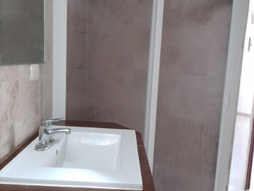 VENDO GRAN CASA EN COLONIA MANUEL SABINO CRESPO
