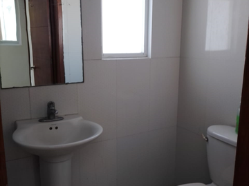 VENDO GRAN CASA EN COLONIA MANUEL SABINO CRESPO