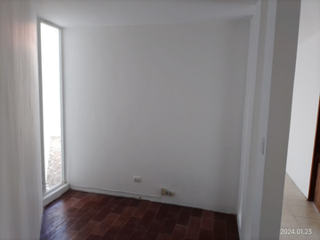VENDO GRAN CASA EN COLONIA MANUEL SABINO CRESPO