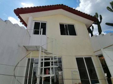CIUDAD DE OAXACA VENDO GRAN RESIDENCIA EN SAN FELIPE DEL AGUA