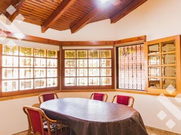 Venta casa 3 dorm - Sta Genoveva - Neuquen
