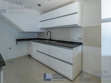 DUPLEX 3 DORMITORIOS MANANTIALES