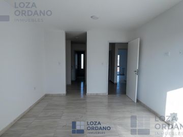 DUPLEX 3 DORMITORIOS MANANTIALES