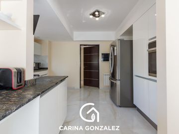 Departamento piso completo, centrico, ciudad de Neuquén