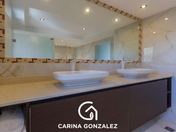 Departamento piso completo, centrico, ciudad de Neuquén