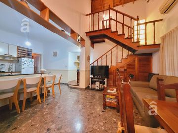 Casa en Villa Ballester - Venta - Cuatro ambientes - lote 15 mts x 50 mts.