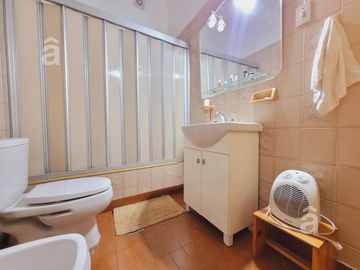 Casa en Villa Ballester - Venta - Cuatro ambientes - lote 15 mts x 50 mts.