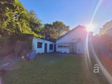 Casa en Villa Ballester - Venta - Cuatro ambientes - lote 15 mts x 50 mts.