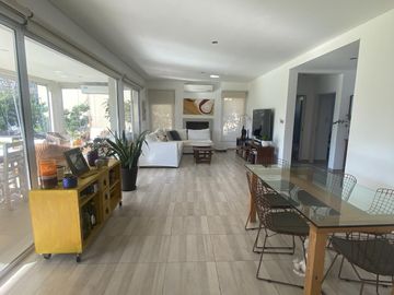 Casa en  venta y alquiler