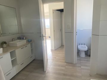 Casa en  venta y alquiler
