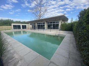 Casa en  venta y alquiler