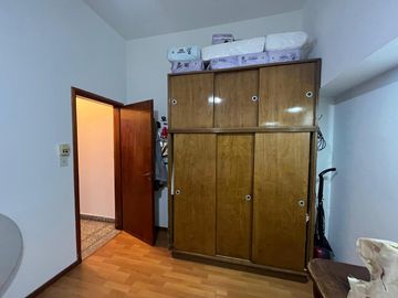 PH de cuatro ambientes a la venta en Sarandi
