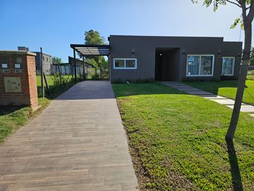 VENTA CASA AMOBLADA Y EQUIPADA EN SANTO TOMAS PILAR