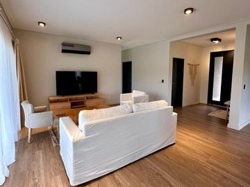 VENTA CASA AMOBLADA Y EQUIPADA EN SANTO TOMAS PILAR