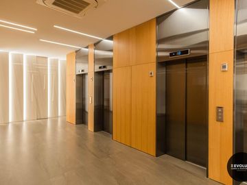 Loft remodelado y equipado. Cochera y  amenities en Quartier Puerto Retiro.