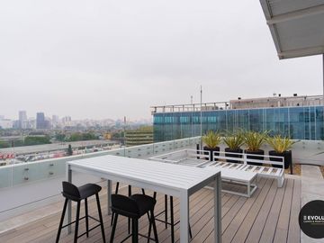 Loft remodelado y equipado. Cochera y  amenities en Quartier Puerto Retiro.